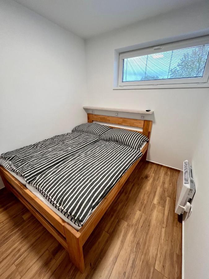 Apartamento U Srubu Moravany  Exterior foto